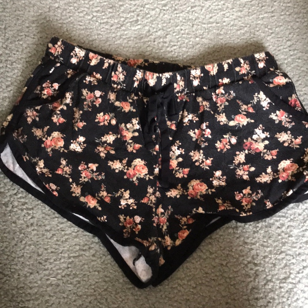 Dolphin cut shorts